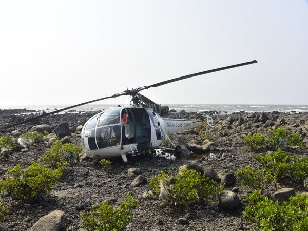 Indian Navy rescues Coast Guard crew post copter hard landing Indian Navy rescues Coast Guard crew post copter hard landing