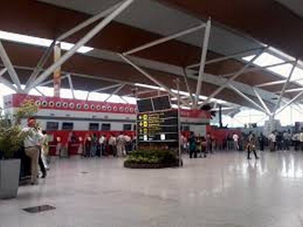 Two arrested with fake documents at Delhi airport Two arrested with fake documents at Delhi airport