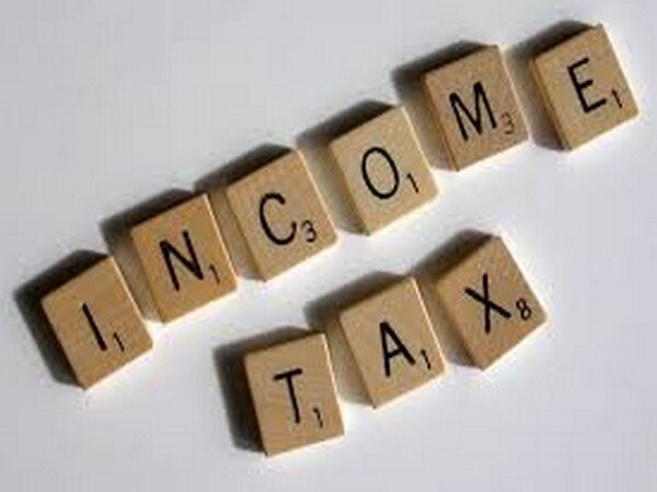 Govt extends deadline for filing Income Tax Returns to Nov 7 Govt extends deadline for filing Income Tax Returns to Nov 7