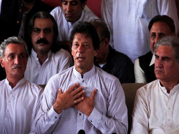 Pak Election Commission directs police to arrest Imran Khan Pak Election Commission directs police to arrest Imran Khan