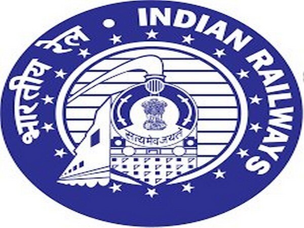 Railway introduces new facility: Book unreserved tickets on mobile Railway introduces new facility: Book unreserved tickets on mobile