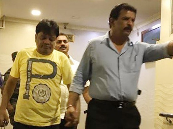 Extortion case: Police custody extends for Dawood Ibrahim's brother Iqbal Kaskar, his aides till Oct 14 Extortion case: Police custody extends for Dawood Ibrahim's brother Iqbal Kaskar, his aides till Oct 14