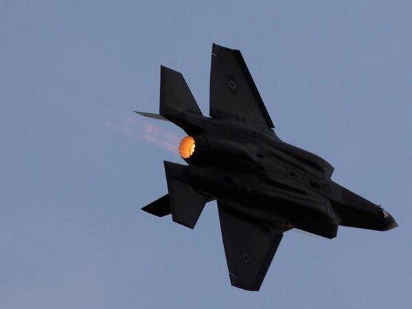 Israeli jets hit weapons depot near Damascus airport Israeli jets hit weapons depot near Damascus airport