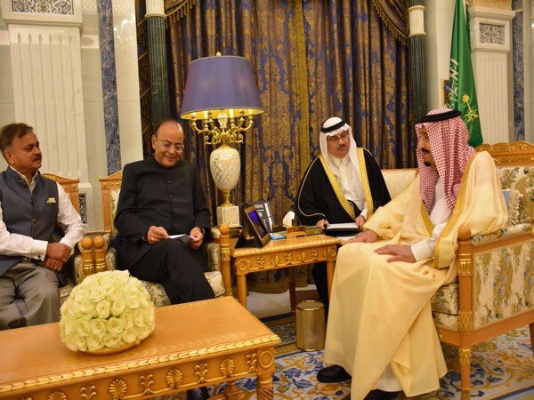 Jaitley calls on Saudi King, discusses bilateral ties Jaitley calls on Saudi King, discusses bilateral ties