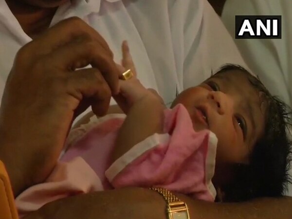 TN Govt presents gold rings to 7 babies TN Govt presents gold rings to 7 babies