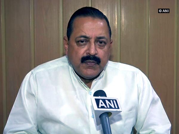 PM Modi's foreign outreach led to isolation of Pak: Jitendra Singh PM Modi's foreign outreach led to isolation of Pak: Jitendra Singh