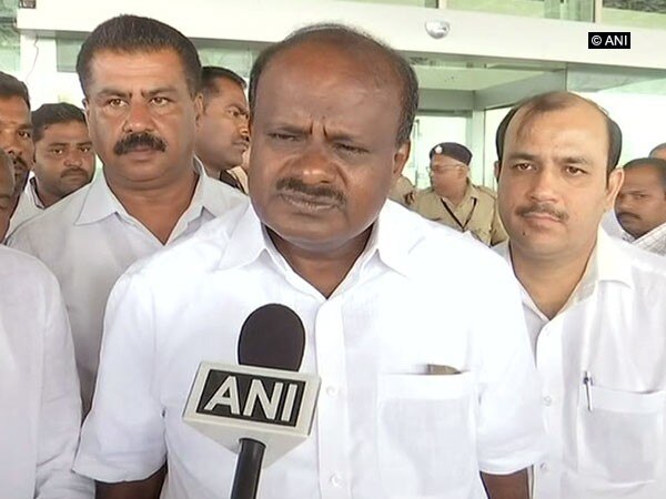 Twitter verifies JD-S CM candidate Kumaraswamy's handle Twitter verifies JD-S CM candidate Kumaraswamy's handle