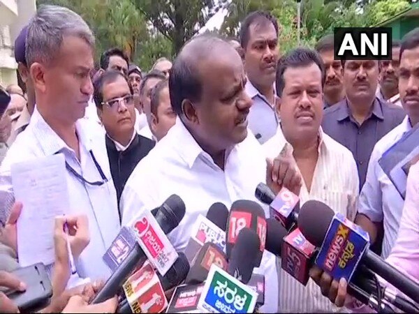 Kumaraswamy accuses media for separate statehood protests Kumaraswamy accuses media for separate statehood protests