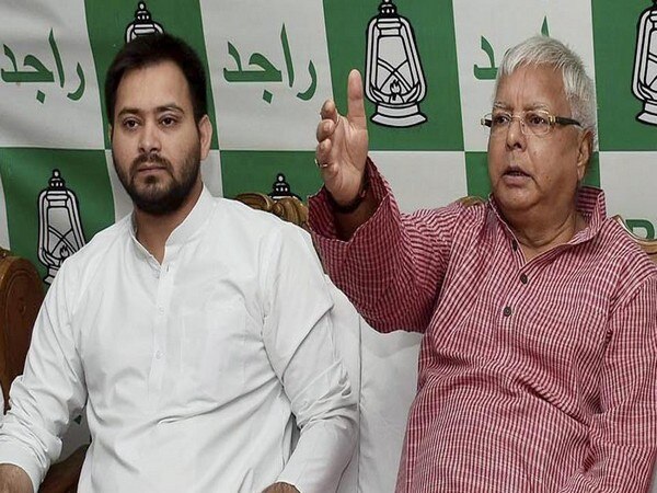 Railway hotel tender case: CBI summons Lalu Yadav, Tejashwi Yadav Railway hotel tender case: CBI summons Lalu Yadav, Tejashwi Yadav