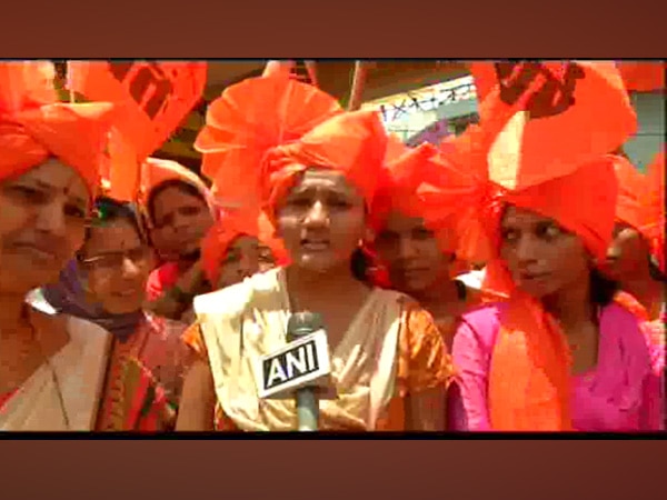 After K'taka, Lingayats in Maharashtra demands minority status After K'taka, Lingayats in Maharashtra demands minority status