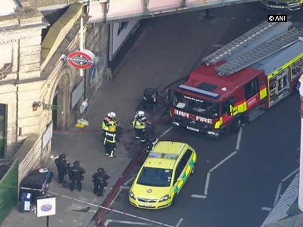 London Police investigating Parsons Green Station explosion as 'terrorist incident' London Police investigating Parsons Green Station explosion as 'terrorist incident'