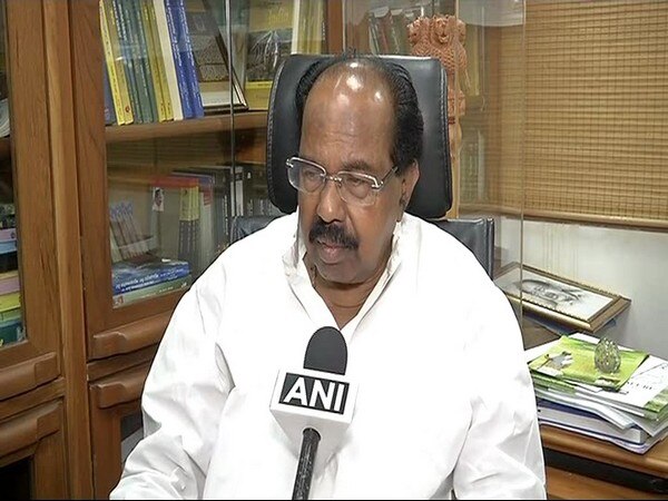 'Appropriate time' for Rahul  to take over as Congress President: Veerappa Moily 'Appropriate time' for Rahul  to take over as Congress President: Veerappa Moily