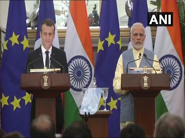 India, France ink 14 MoUs in key sectors India, France ink 14 MoUs in key sectors