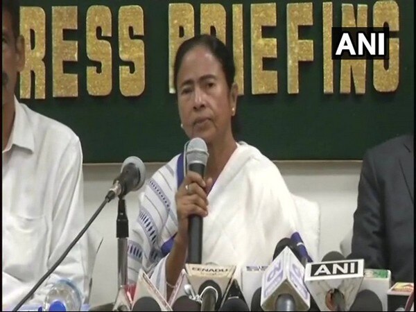  Mamata urges oppn parties to unite against BJP Mamata urges oppn parties to unite against BJP