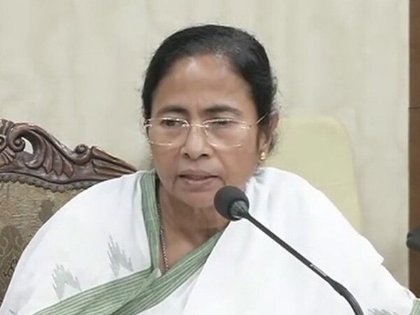 Trolling of Swaraj: Mamata condemns abusive language Trolling of Swaraj: Mamata condemns abusive language