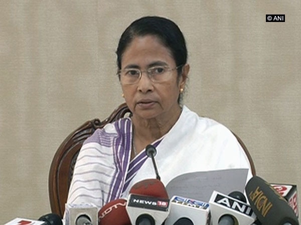 Mamata Banerjee is now a doctor Mamata Banerjee is now a doctor