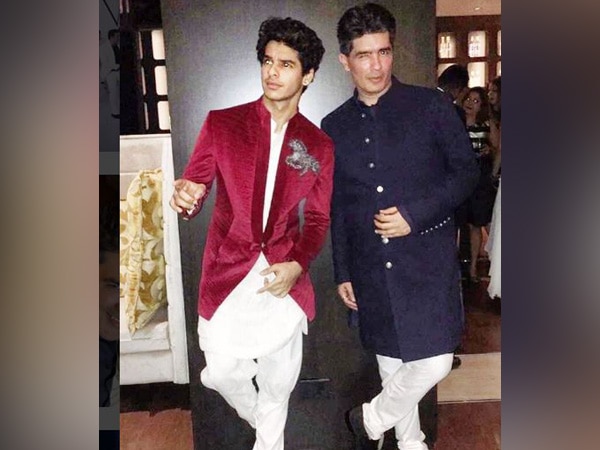 Manish Malhotra strikes a pose with Ishaan Khatter Manish Malhotra strikes a pose with Ishaan Khatter