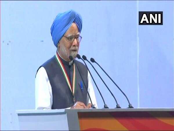 Modi govt. failed to deliver on 'tall' promises: Manmohan Singh Modi govt. failed to deliver on 'tall' promises: Manmohan Singh