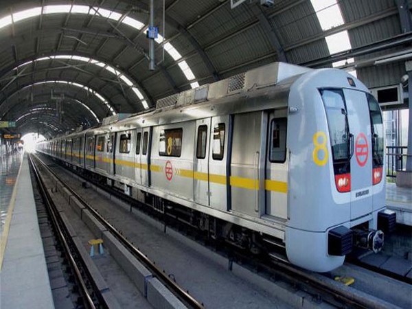 Hardeep Puri informs Kejriwal 'legally' Centre can't put on hold proposed Metro fare hike Hardeep Puri informs Kejriwal 'legally' Centre can't put on hold proposed Metro fare hike