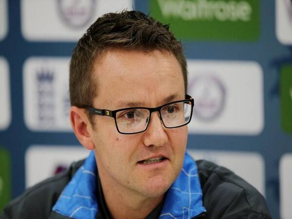 Mike Hesson to step down as New Zealand head coach Mike Hesson to step down as New Zealand head coach