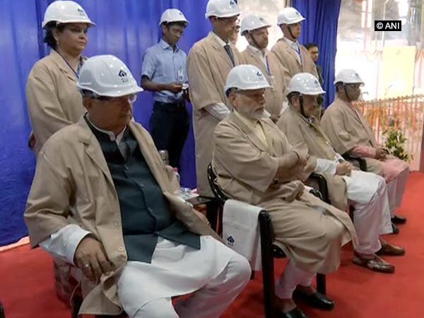 PM Modi inaugurates Bhilai Steel Plant's extension PM Modi inaugurates Bhilai Steel Plant's extension