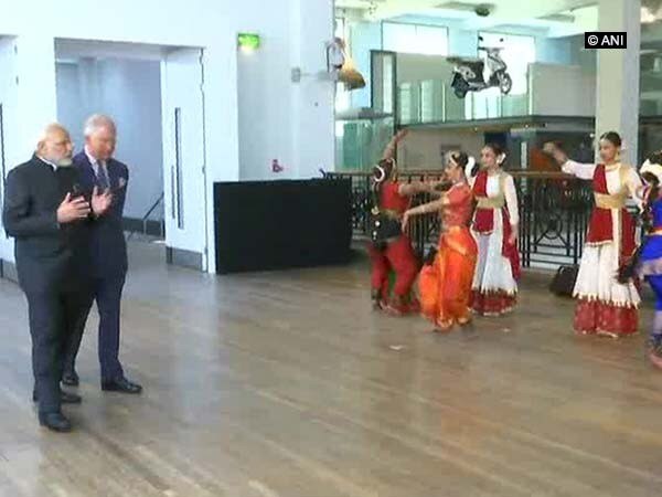 PM Modi, Prince Charles visit Science Museum PM Modi, Prince Charles visit Science Museum