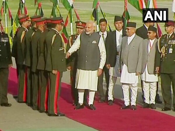 PM Modi accorded guard of honour in Kathmandu PM Modi accorded guard of honour in Kathmandu