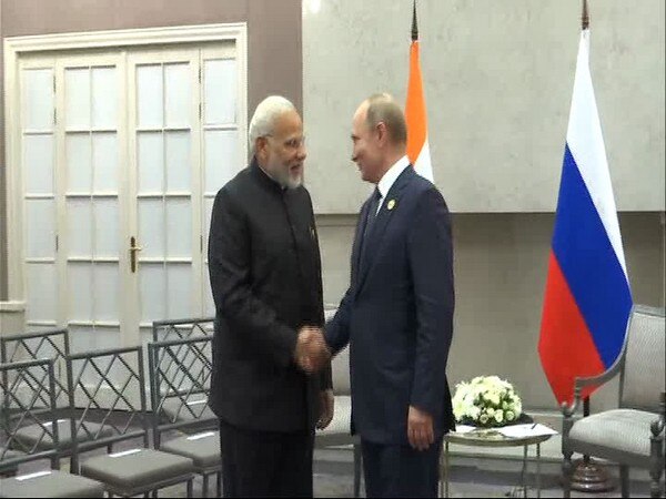 PM Modi meets Russian President Putin PM Modi meets Russian President Putin