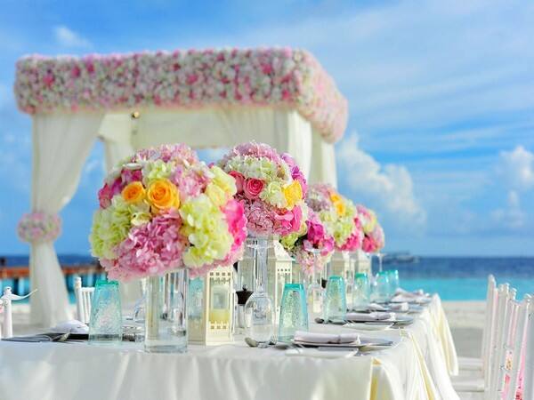 Apps to make you monsoon wedding ready! Apps to make you monsoon wedding ready!