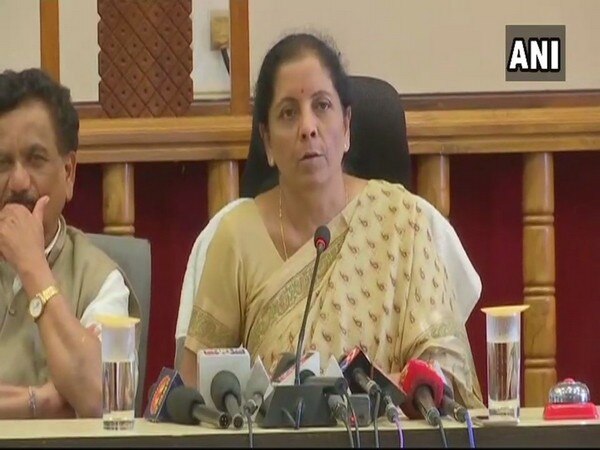 Defence Ministry clarifies Sitharaman's spat with K'taka min Defence Ministry clarifies Sitharaman's spat with K'taka min