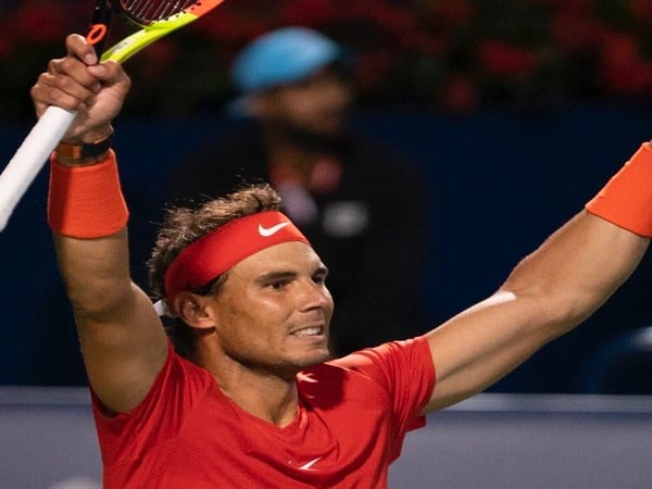 Nadal blows away Tsitsipas to lift Rogers Cup Nadal blows away Tsitsipas to lift Rogers Cup