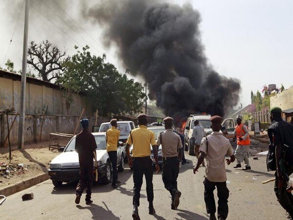 Twin bomb blasts kill 13 in Nigeria Twin bomb blasts kill 13 in Nigeria