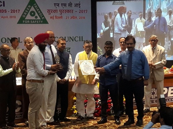 Parijat Industries wins prestigious NSCI Sarvashrestha Suraksha Puraskar Parijat Industries wins prestigious NSCI Sarvashrestha Suraksha Puraskar