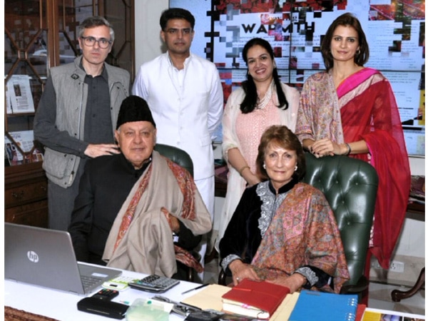 'Heirloom Collection': Shawls that one can preserve 'Heirloom Collection': Shawls that one can preserve
