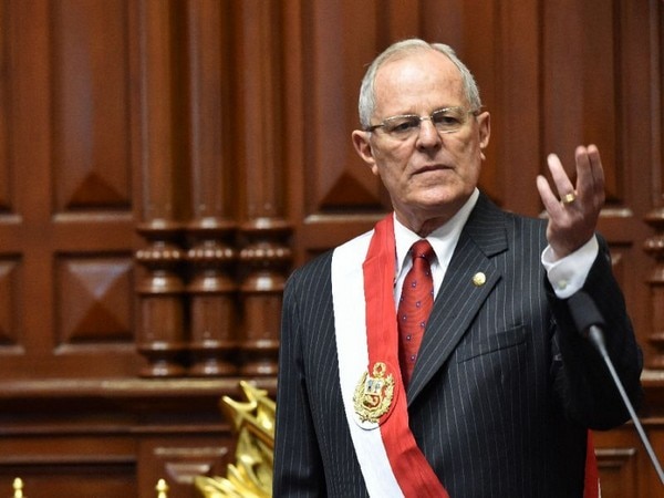 Peru president resigns amid corruption scandal Peru president resigns amid corruption scandal