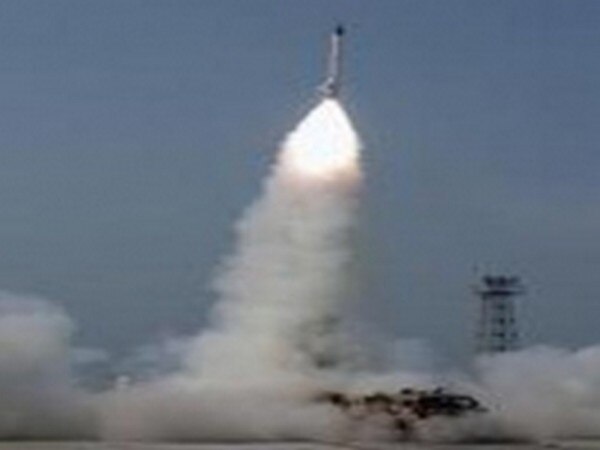 India successfully test fires Prithvi-II missile India successfully test fires Prithvi-II missile