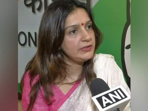 Congress criticises PM Modi on Azamgarh speech Congress criticises PM Modi on Azamgarh speech