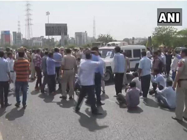 Ola driver murder: Protesters clash with police in Gurugram Ola driver murder: Protesters clash with police in Gurugram