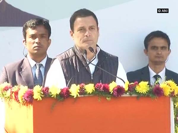 Rahul vows to make Congress a 'grand old and young party' Rahul vows to make Congress a 'grand old and young party'