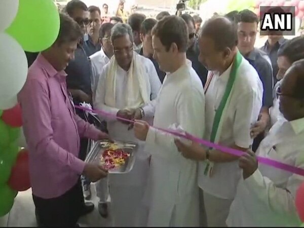 Rahul inaugurates Indira Canteen in Karnataka's Chamarajanagar Rahul inaugurates Indira Canteen in Karnataka's Chamarajanagar