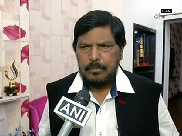 Athawale bats for TDP-BJP patch up Athawale bats for TDP-BJP patch up