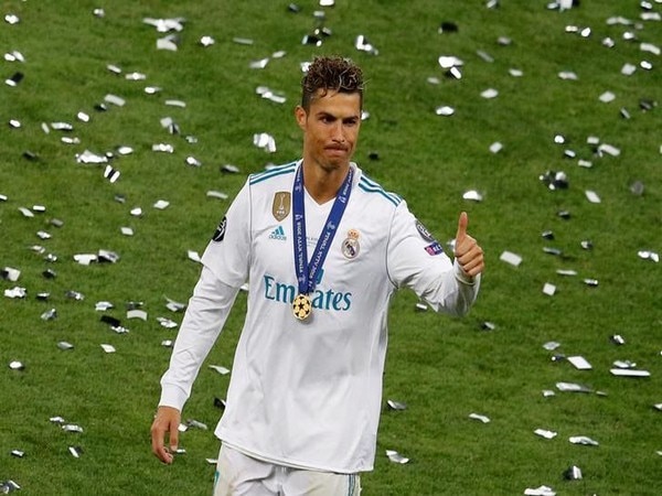 Ex-Madrid star urges Ronaldo to stay Ex-Madrid star urges Ronaldo to stay