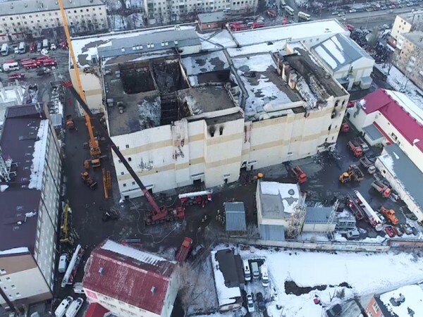 Russia mall blaze: 500 people evacuated Russia mall blaze: 500 people evacuated