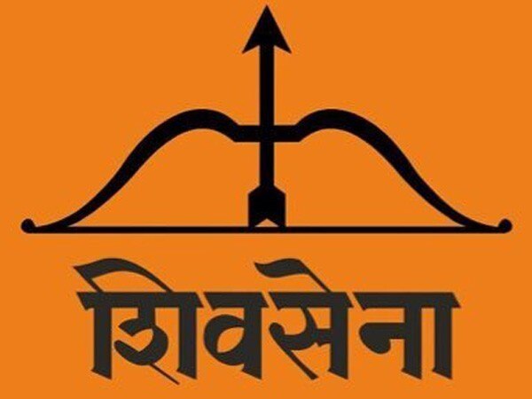  'Gujarat model' of development has been shaken: Shiv Sena 'Gujarat model' of development has been shaken: Shiv Sena