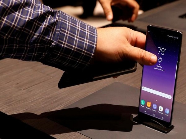 Samsung unveils Galaxy Note 8; pre-orders to commence today Samsung unveils Galaxy Note 8; pre-orders to commence today