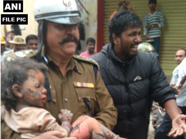 Girl, rescued from Bengaluru building collapse, passes away Girl, rescued from Bengaluru building collapse, passes away