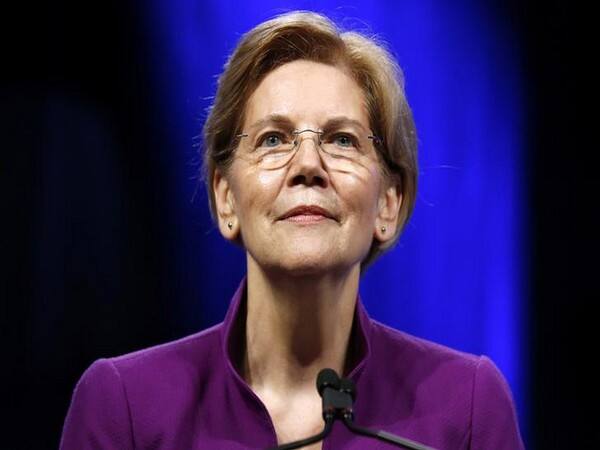 Senator Warren calls for law to protect Mueller Senator Warren calls for law to protect Mueller