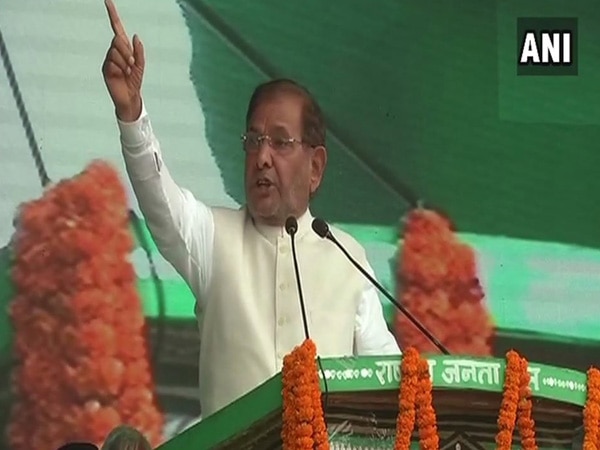 Sharad Yadav promises another 'Mahagathbandhan' at national-level Sharad Yadav promises another 'Mahagathbandhan' at national-level