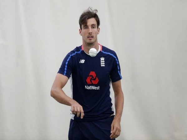 Knee injury forces Steven Finn out of Ashes series Knee injury forces Steven Finn out of Ashes series