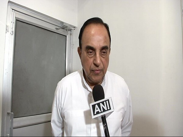 Police should go to the logical end of the FIR which is murder: Subramaniam Swamy on Sunanda Pushkar's death Police should go to the logical end of the FIR which is murder: Subramaniam Swamy on Sunanda Pushkar's death